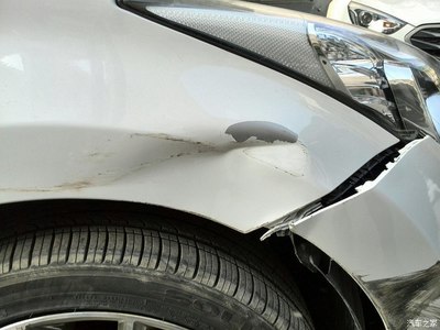 心愛座駕意外受傷，記錄大白車漆修復(fù)過程與心得